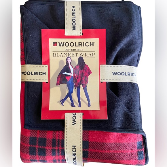 WOOLRICH Reversible Blanket wrap, in red & black, beautiful and brand NWT - Picture 1 of 4